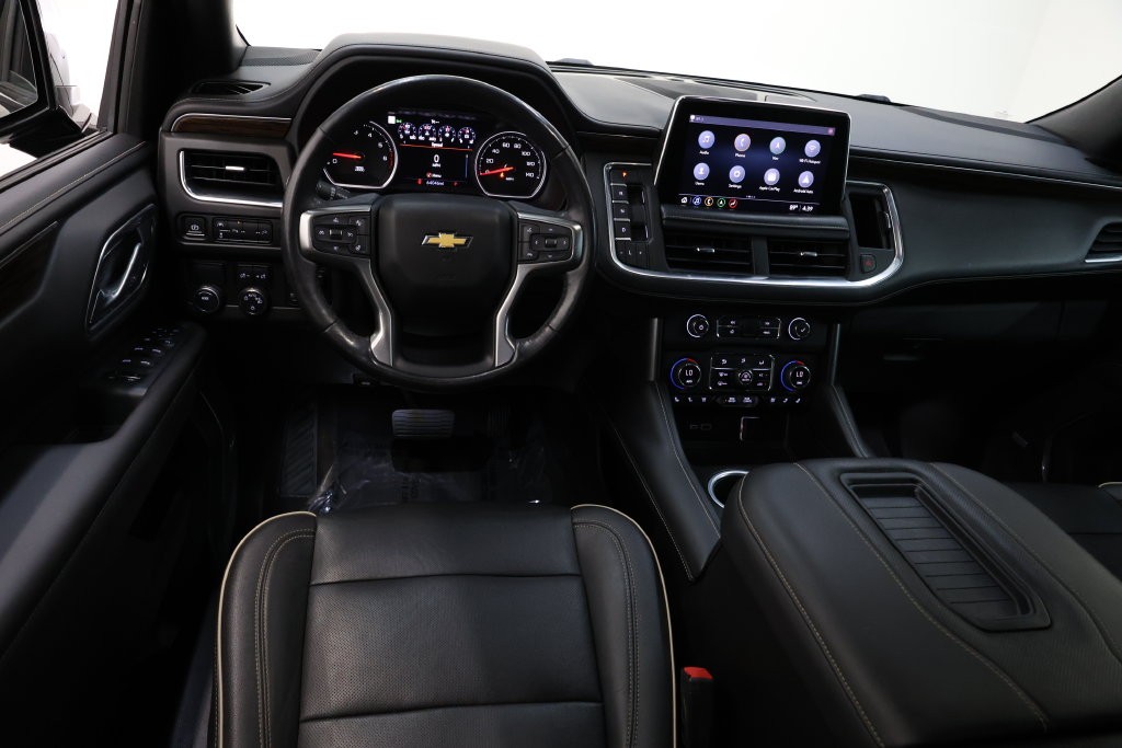Chevrolet Suburban Vehicle Full-screen Gallery Image 79