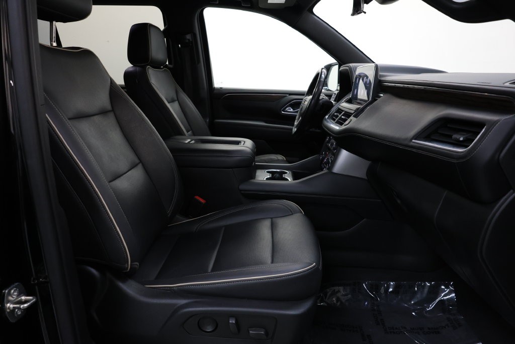 Chevrolet Suburban Vehicle Full-screen Gallery Image 81