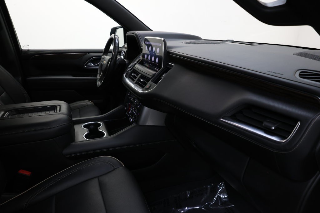 Chevrolet Suburban Vehicle Full-screen Gallery Image 82