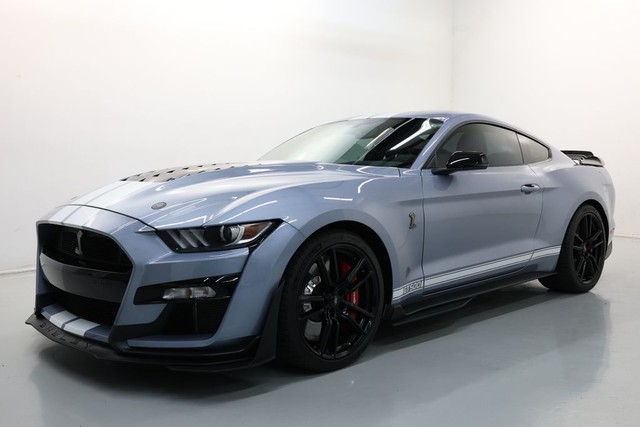 more details - ford mustang