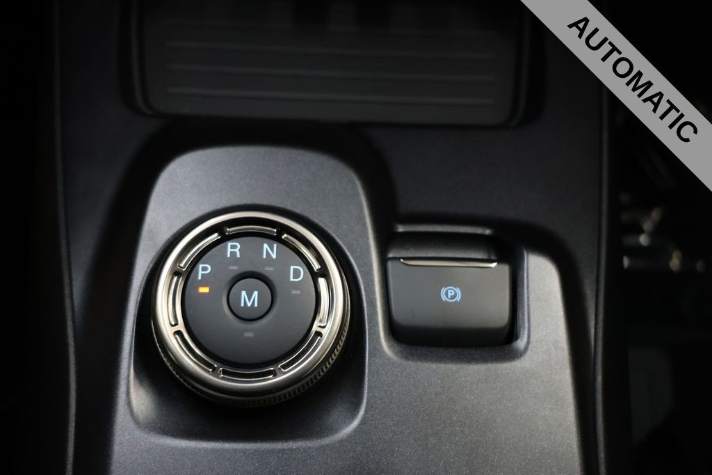 Ford Mustang Vehicle Full-screen Gallery Image 28