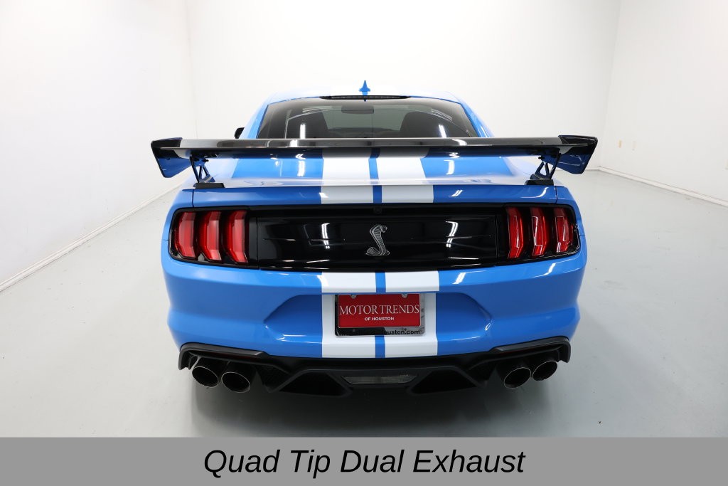 Ford Mustang Vehicle Full-screen Gallery Image 51