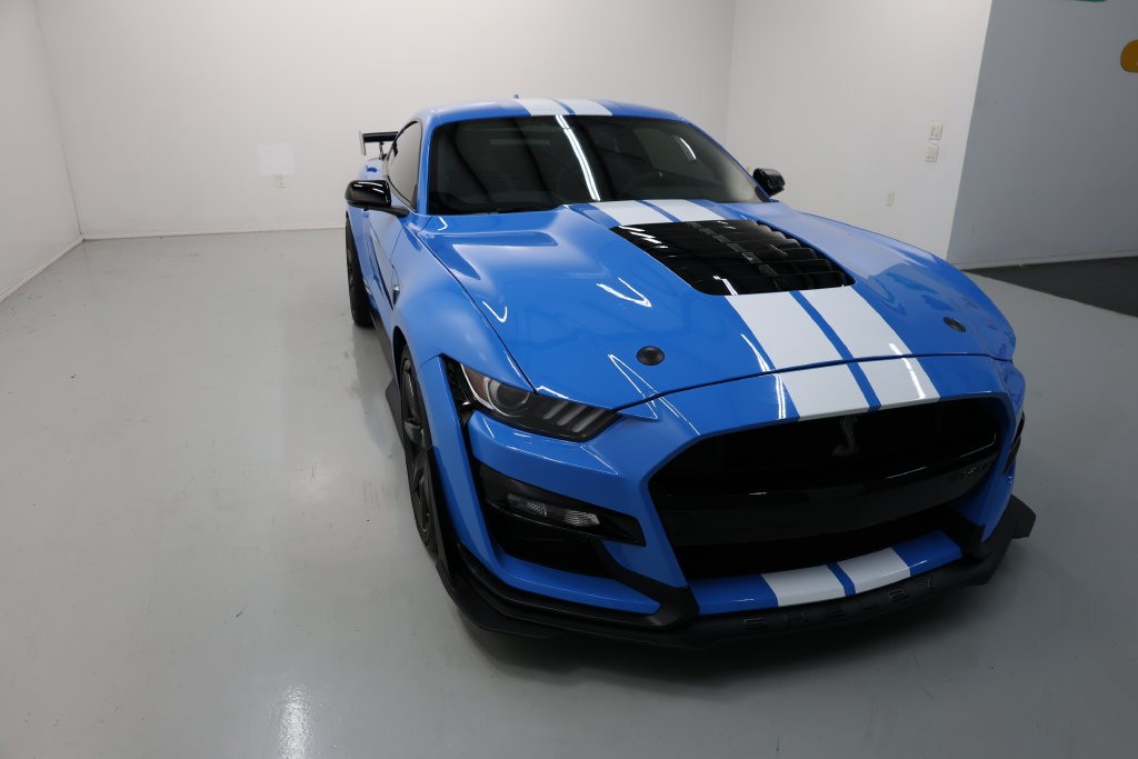 Ford Mustang Vehicle Full-screen Gallery Image 65