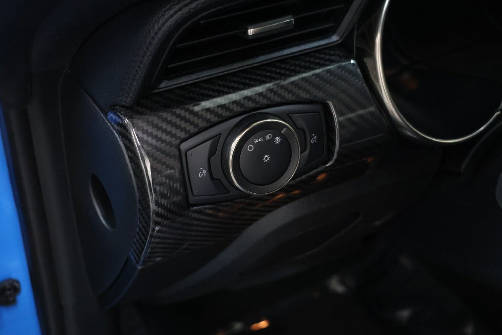 Ford Mustang Vehicle Full-screen Gallery Image 86