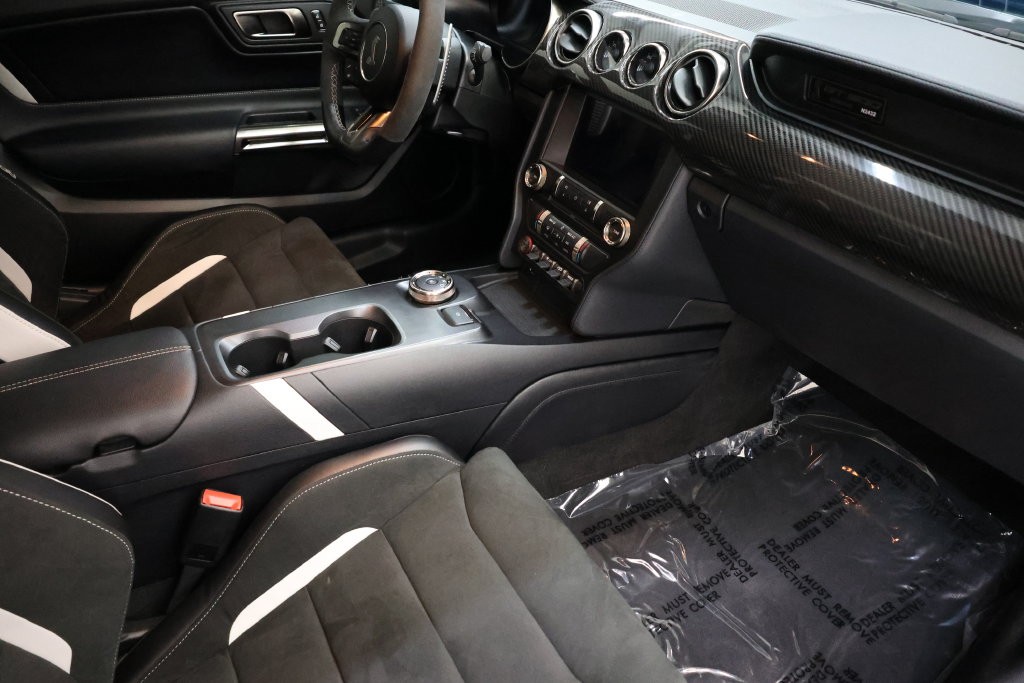 Ford Mustang Vehicle Full-screen Gallery Image 94