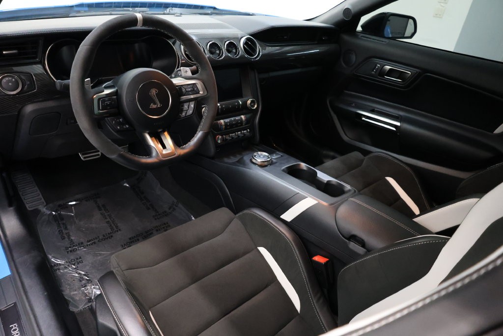 Ford Mustang Vehicle Full-screen Gallery Image 99