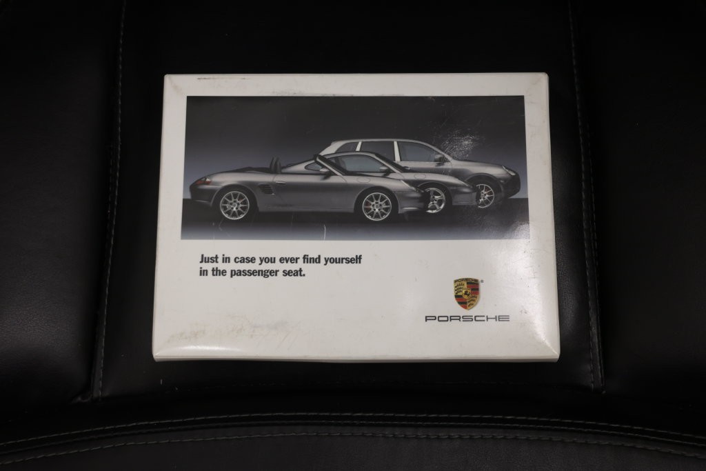 Porsche 911 Vehicle Full-screen Gallery Image 107