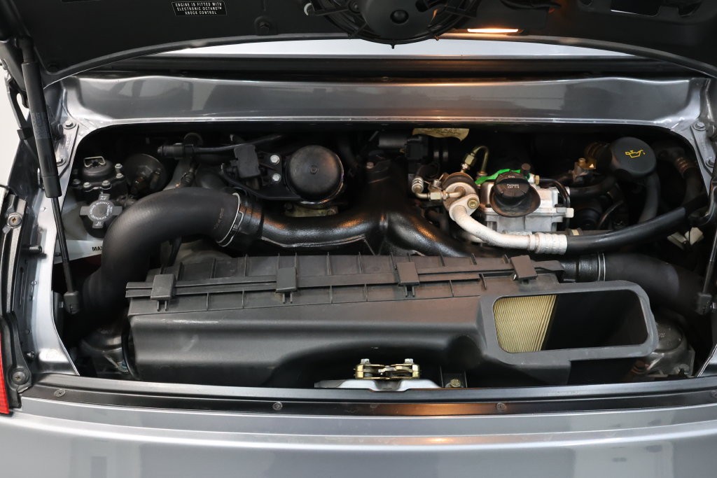 Porsche 911 Vehicle Full-screen Gallery Image 109