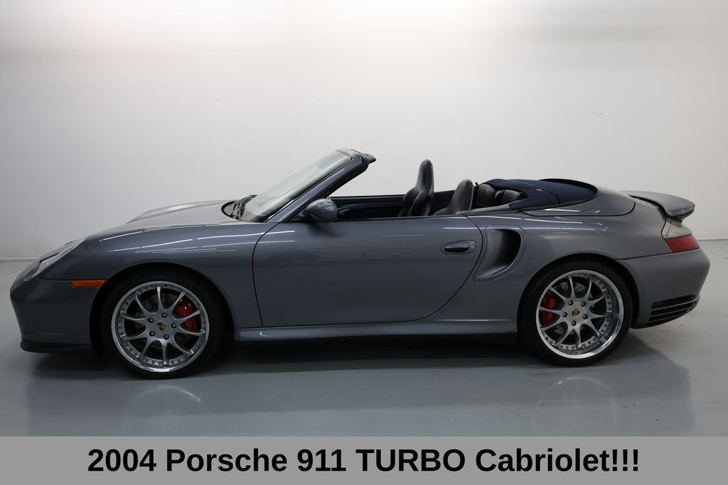 Porsche 911 Vehicle Full-screen Gallery Image 13