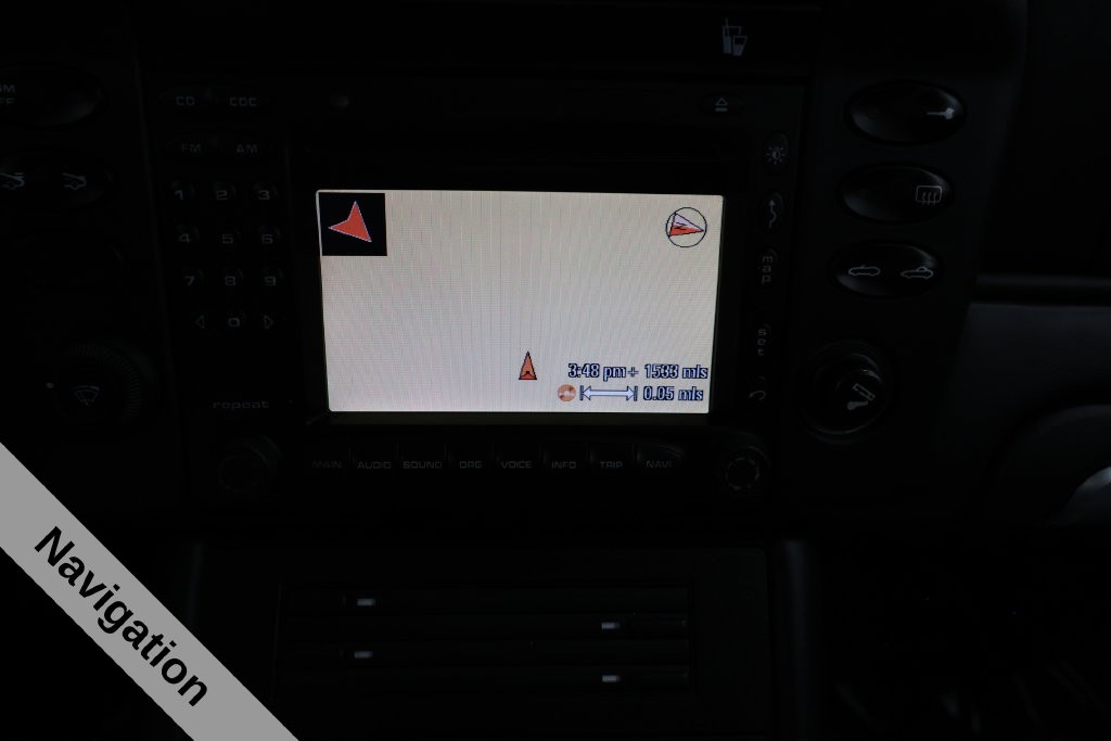 Porsche 911 Vehicle Full-screen Gallery Image 21