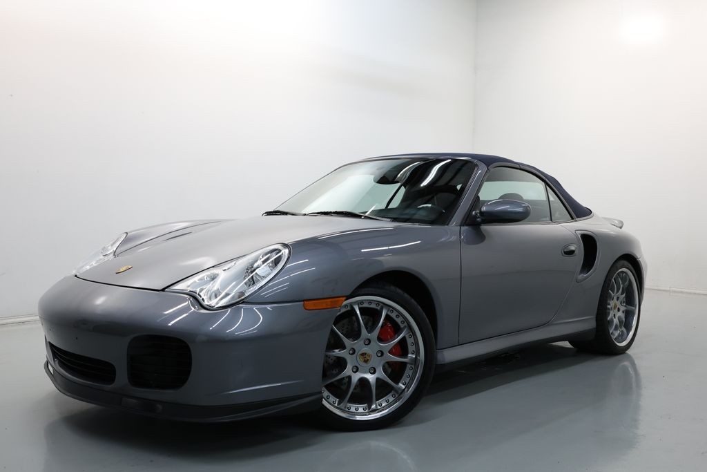 Porsche 911 Vehicle Full-screen Gallery Image 37