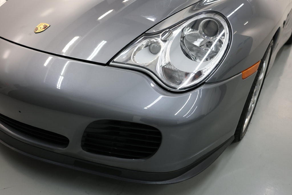 Porsche 911 Vehicle Full-screen Gallery Image 59