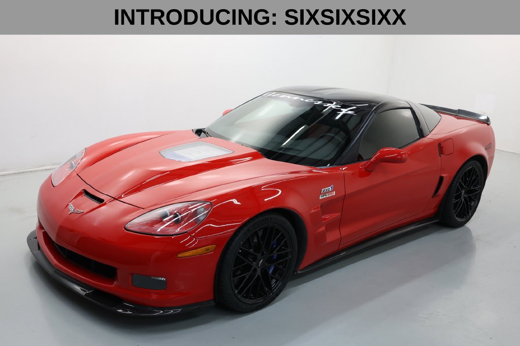 Chevrolet Corvette Vehicle Full-screen Gallery Image 02