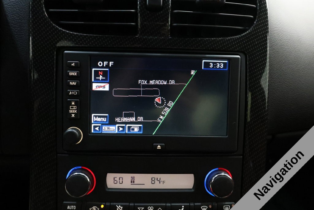 Chevrolet Corvette Vehicle Full-screen Gallery Image 25