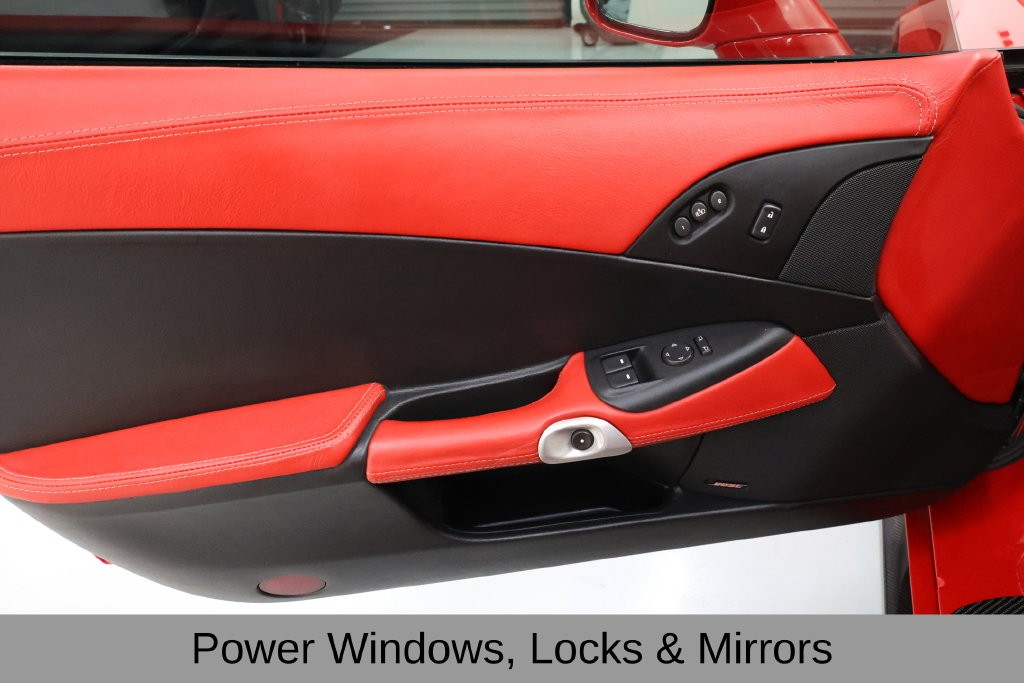 Chevrolet Corvette Vehicle Full-screen Gallery Image 45