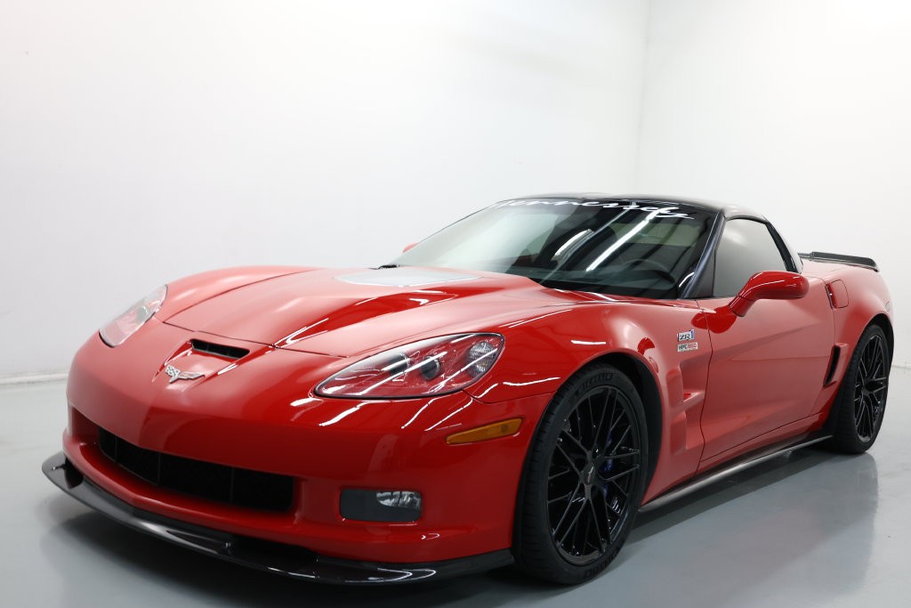 Chevrolet Corvette Vehicle Full-screen Gallery Image 53