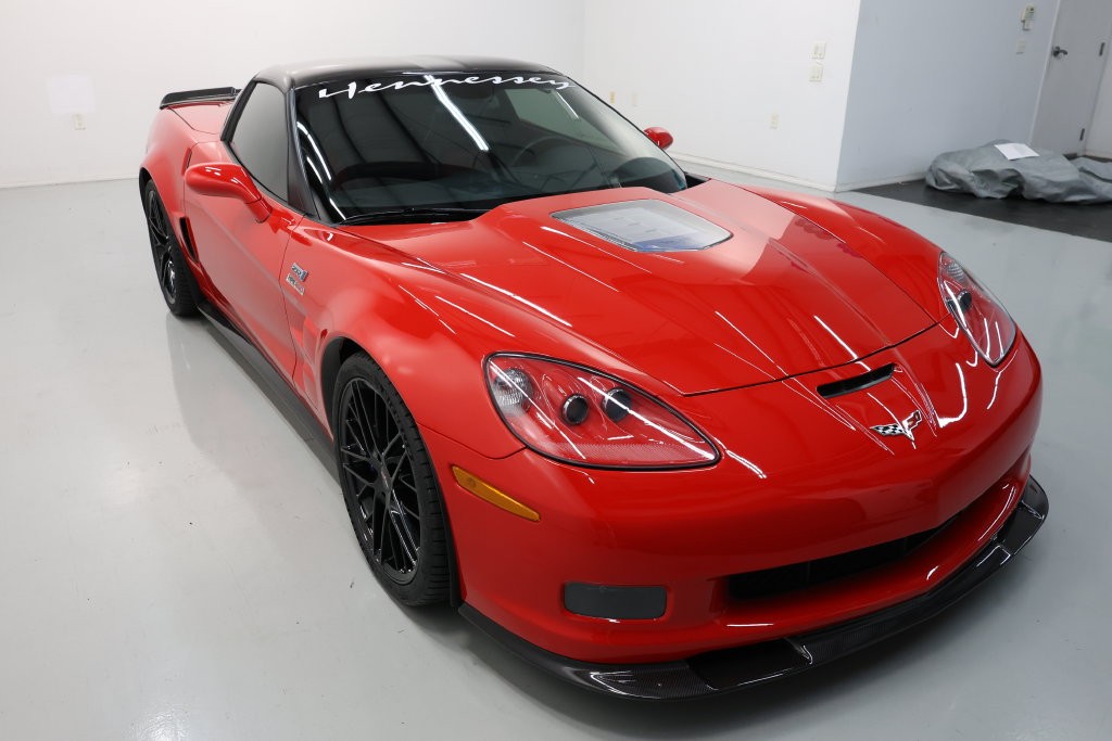 Chevrolet Corvette Vehicle Full-screen Gallery Image 56