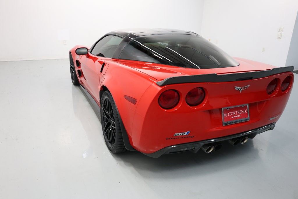 Chevrolet Corvette Vehicle Full-screen Gallery Image 57
