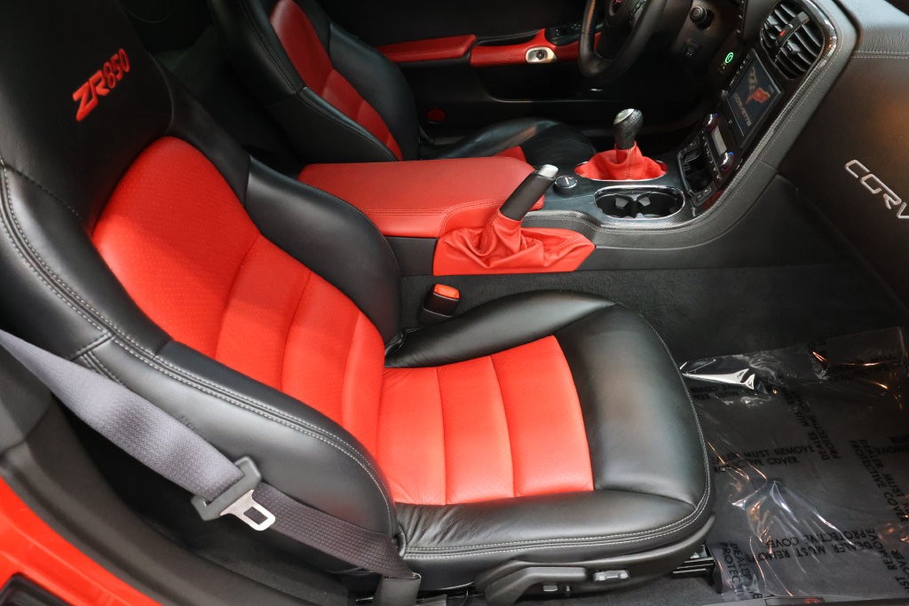 Chevrolet Corvette Vehicle Full-screen Gallery Image 79