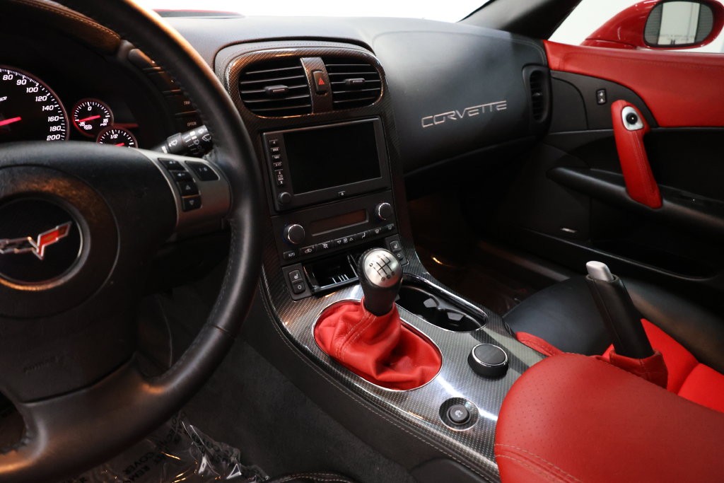 Chevrolet Corvette Vehicle Full-screen Gallery Image 83