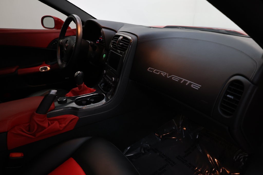 Chevrolet Corvette Vehicle Full-screen Gallery Image 84