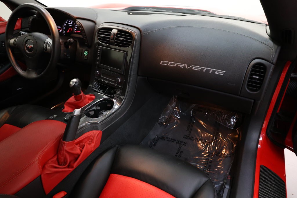 Chevrolet Corvette Vehicle Full-screen Gallery Image 86