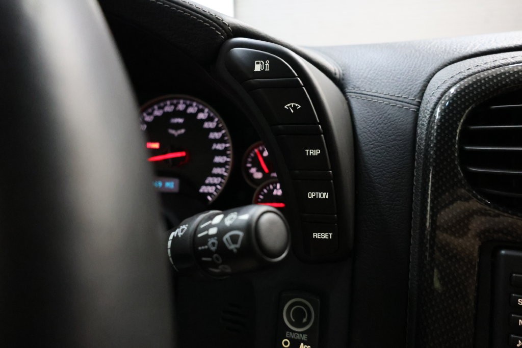 Chevrolet Corvette Vehicle Full-screen Gallery Image 93