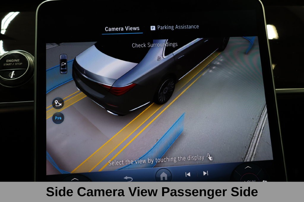 Mercedes-Benz S-Class Vehicle Full-screen Gallery Image 28