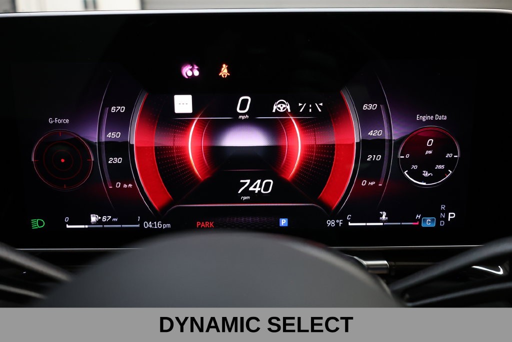 Mercedes-Benz S-Class Vehicle Full-screen Gallery Image 36
