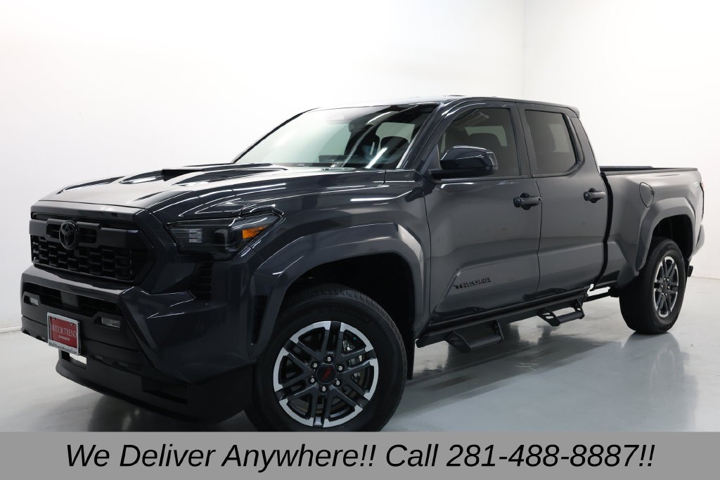 Toyota Tacoma Vehicle Full-screen Gallery Image 03