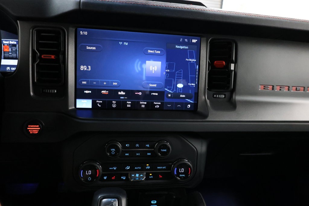 Ford Bronco Vehicle Full-screen Gallery Image 102