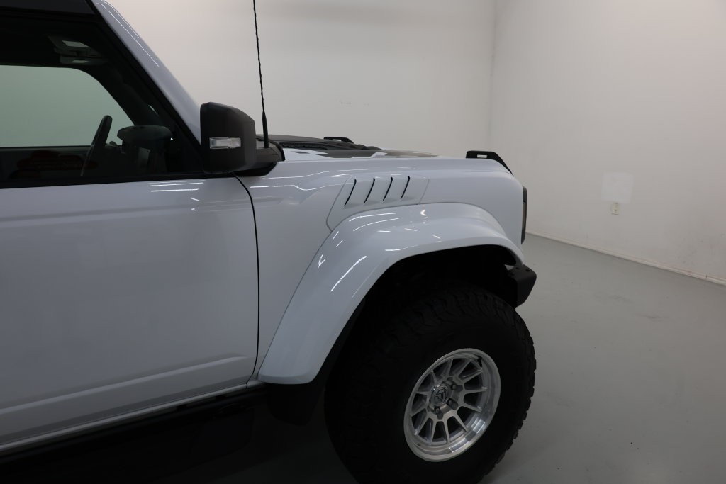 Ford Bronco Vehicle Full-screen Gallery Image 68