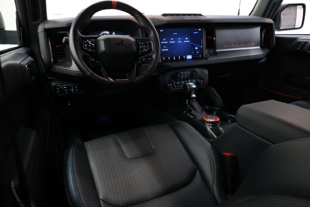 Ford Bronco Vehicle Full-screen Gallery Image 78
