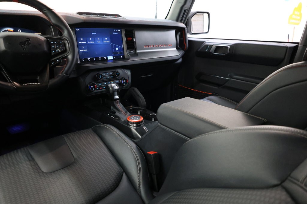 Ford Bronco Vehicle Full-screen Gallery Image 79