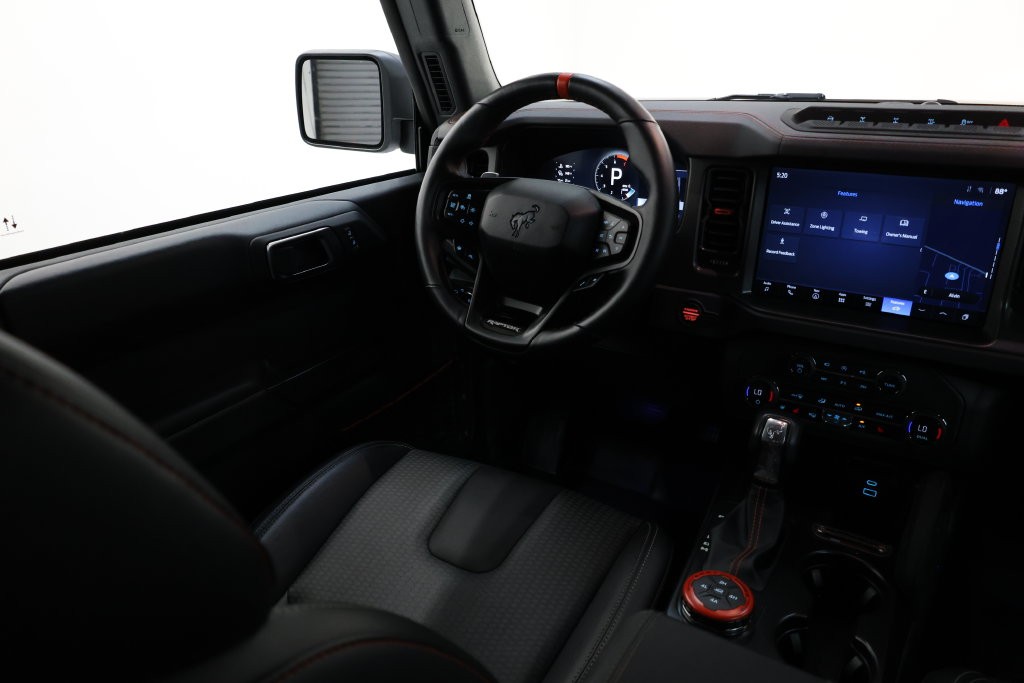 Ford Bronco Vehicle Full-screen Gallery Image 86