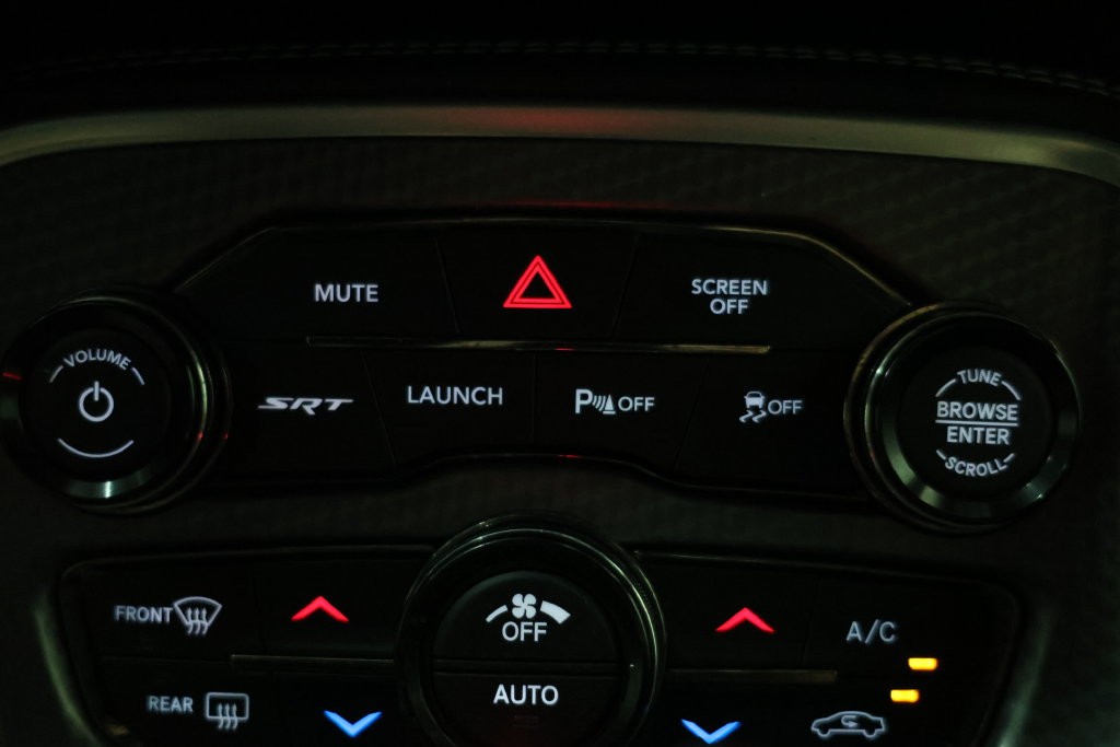 Dodge Challenger Vehicle Full-screen Gallery Image 106