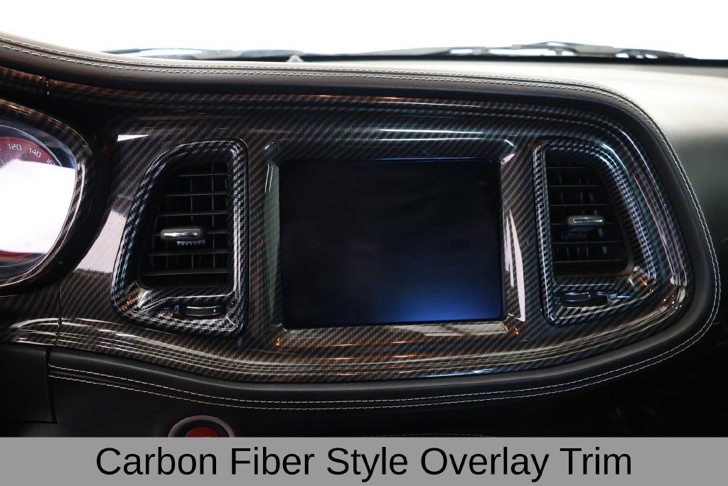 Dodge Challenger Vehicle Full-screen Gallery Image 16