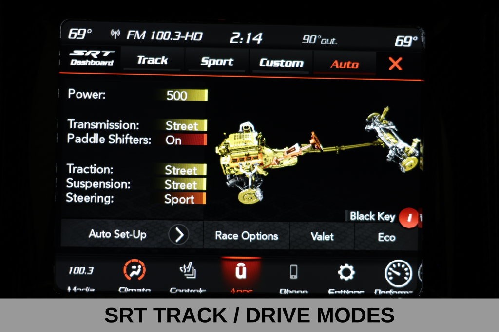 Dodge Challenger Vehicle Full-screen Gallery Image 26