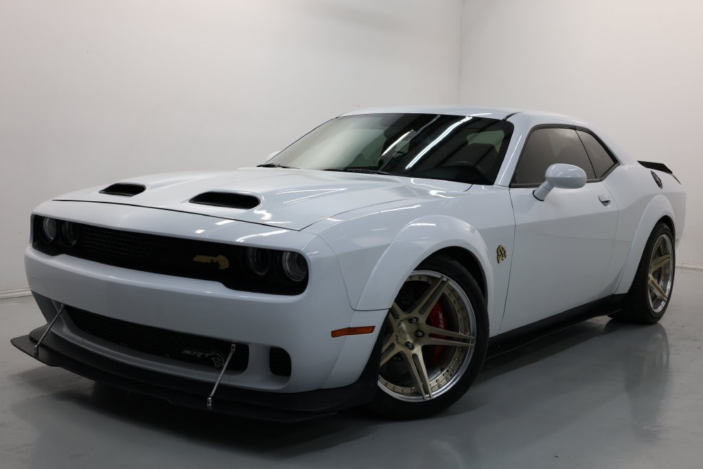 Dodge Challenger Vehicle Full-screen Gallery Image 49