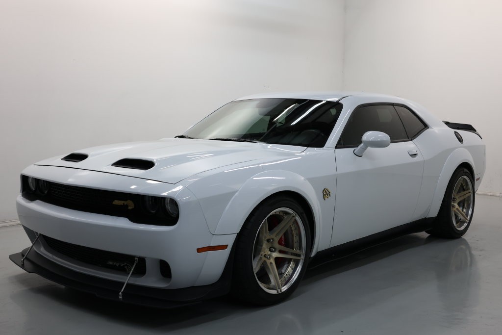 Dodge Challenger Vehicle Full-screen Gallery Image 51