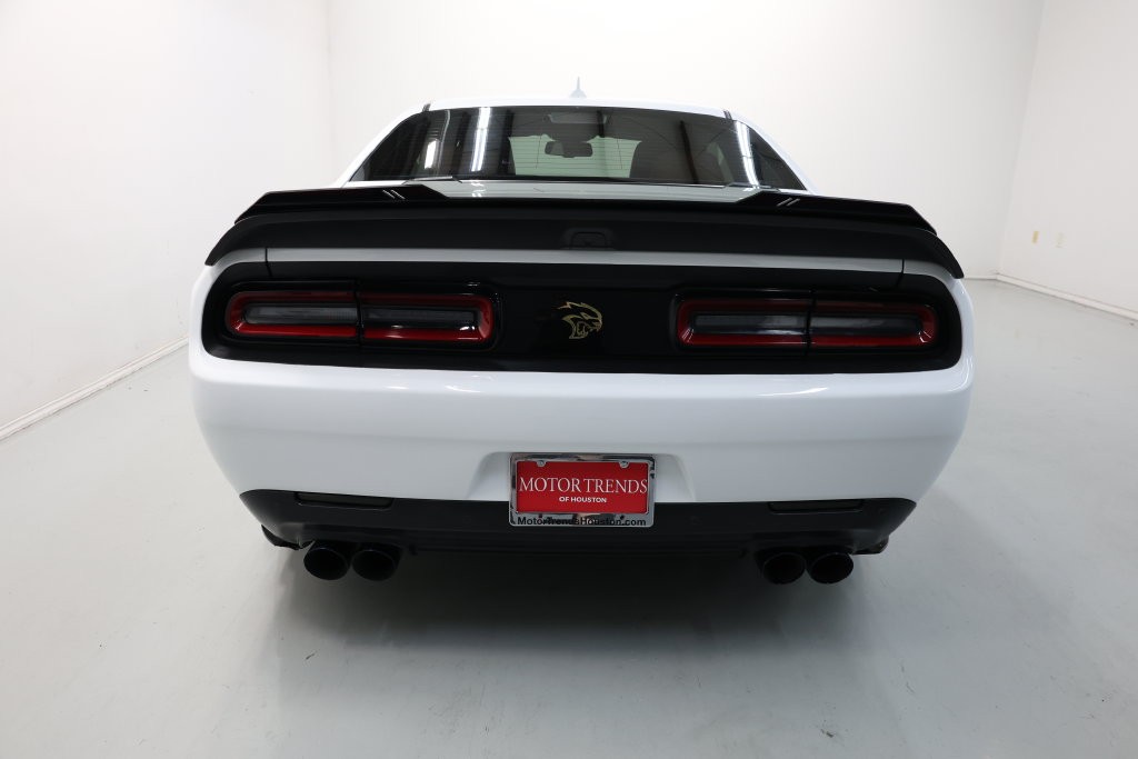 Dodge Challenger Vehicle Full-screen Gallery Image 58