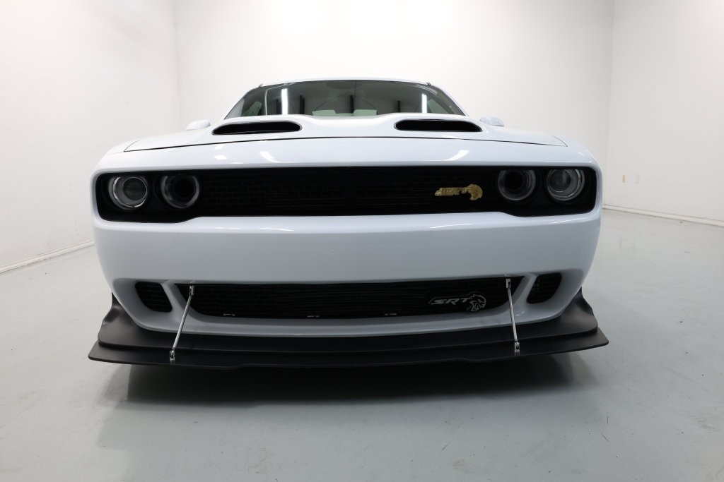 Dodge Challenger Vehicle Full-screen Gallery Image 60