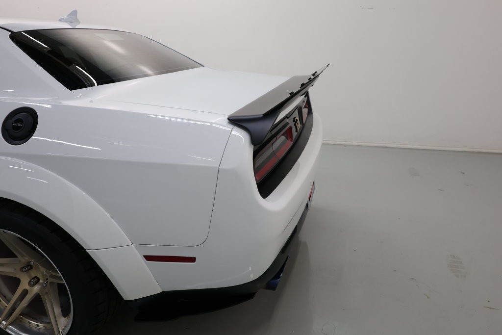Dodge Challenger Vehicle Full-screen Gallery Image 64