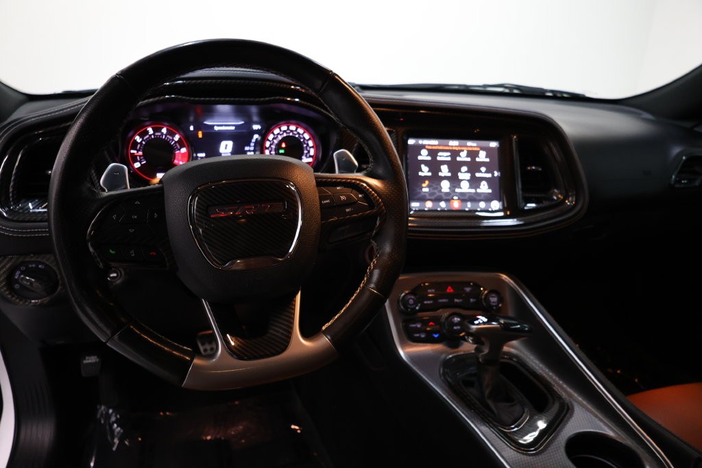 Dodge Challenger Vehicle Full-screen Gallery Image 83