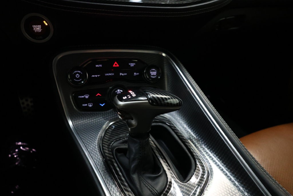 Dodge Challenger Vehicle Full-screen Gallery Image 93
