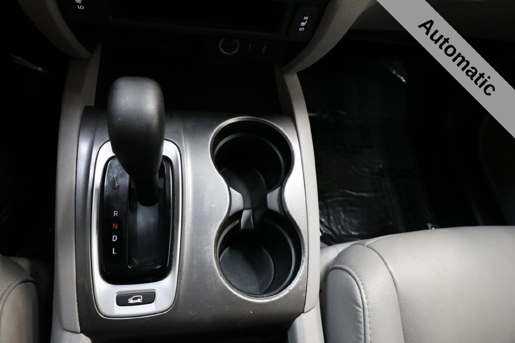 Honda Pilot Vehicle Full-screen Gallery Image 22