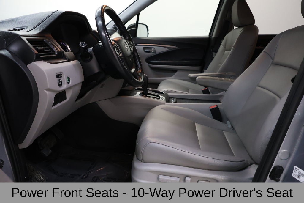 Honda Pilot Vehicle Full-screen Gallery Image 25