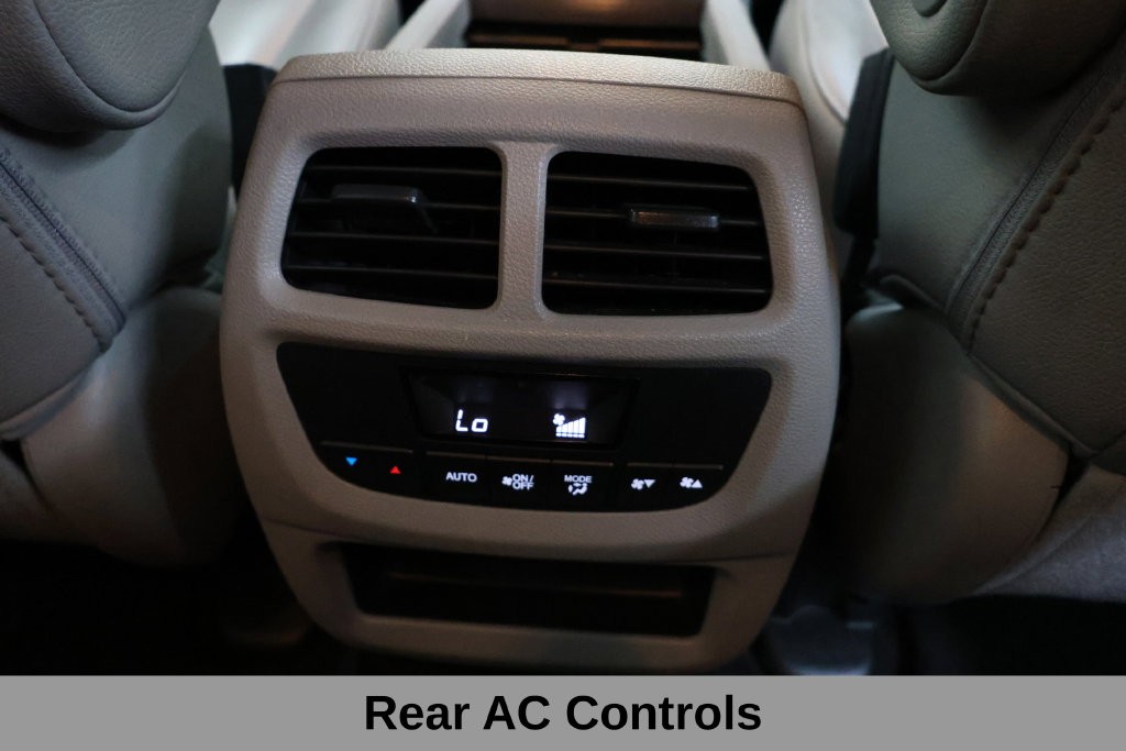 Honda Pilot Vehicle Full-screen Gallery Image 28