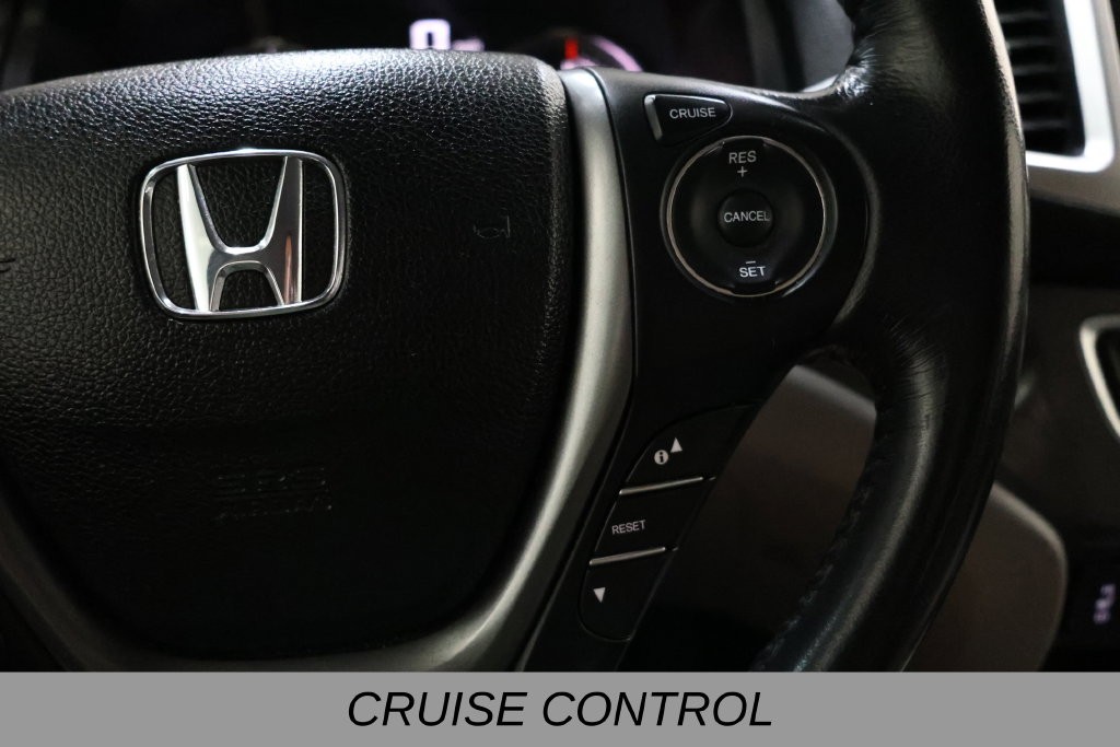 Honda Pilot Vehicle Full-screen Gallery Image 32