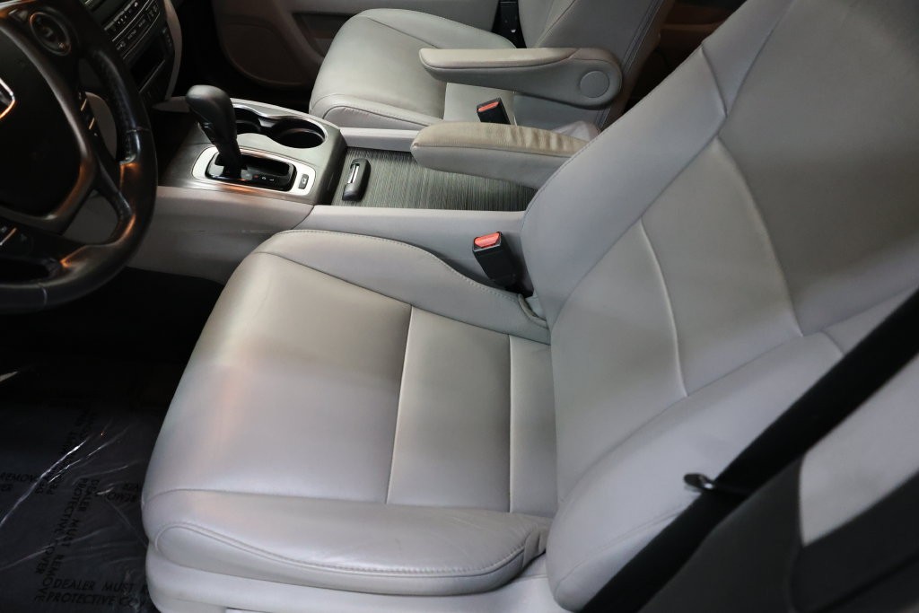 Honda Pilot Vehicle Full-screen Gallery Image 65